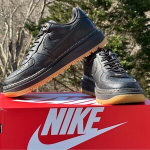 Nike Air Force 1 Luxe "Black Gum" Low-Top Casual Sneakers - Mens 9 | Womens 10.5